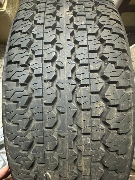 продам резину 265’70’16