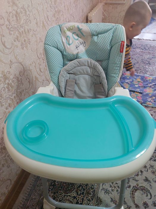 Продам стульчик для кормления