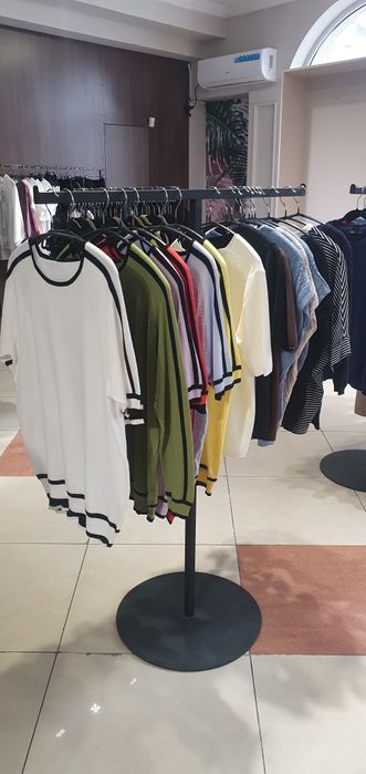 Рейлы стойки для одежды