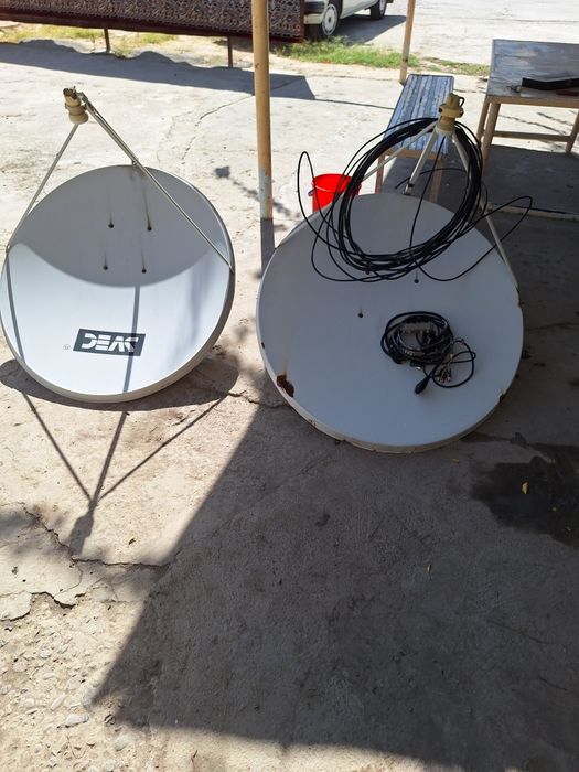 Продаётся  порабалическая  антена  в  хорошем рабочем  состоянии  с  г