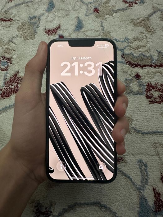 iPhone 13 зеленыи свет каробка есть
