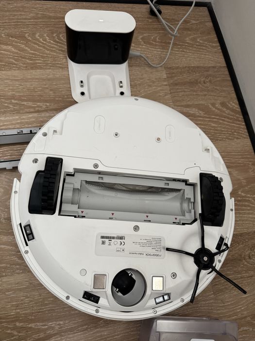 Робот-пылесос Roborox Q7 max