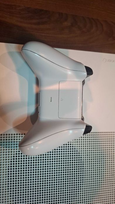 Xbox one s 1 TB+jocuri,controller
