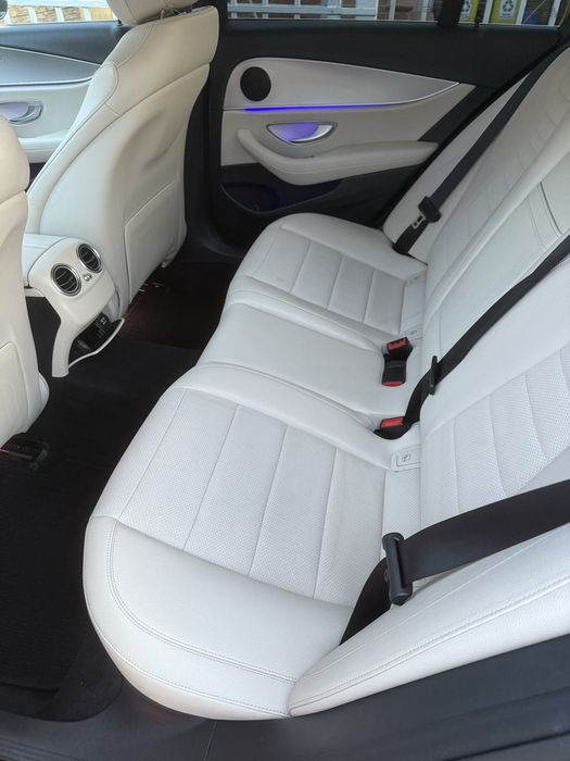 Proprietar Mercedes E220D 194Cp motor 1998cm euro 6 an 10/2016