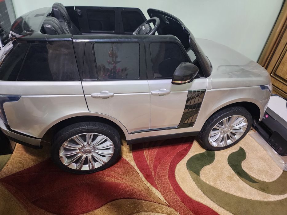 Детский Машин range rover