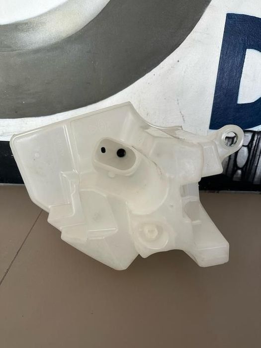 Vas spalator NOU ORIGINAL VOLVO XC90 2003-2010 30663811