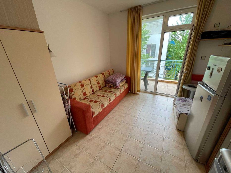 Продава се Едностаен апартамент в Поморие - 50 кв.м за 3800 €/кв.м - Снимка #7