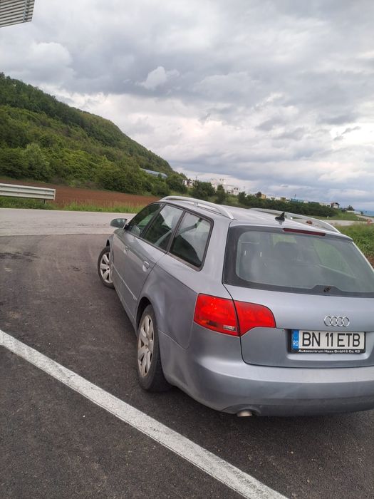 Vând Audi A4  B7