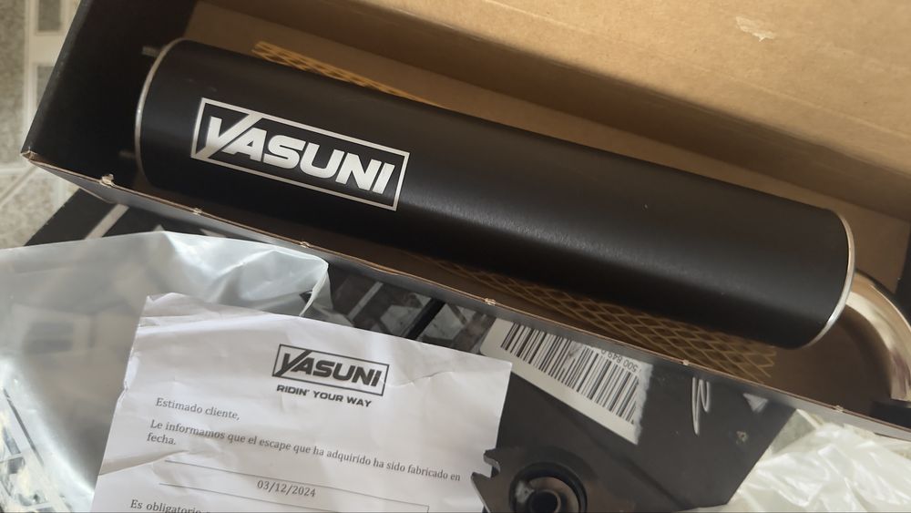 Yasuni Carrera 10 Black Minarelli Horizontal