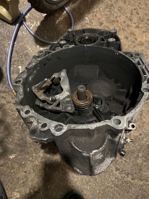 Скоростна кутия от Golf 5 2.0 140 4x4