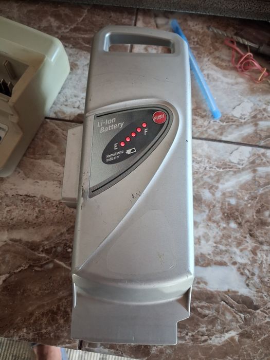 Incarcator original  NKJ044A. , 29v, 1,8Ah bicicleta electrica  Flyer,Derby,Panasonic