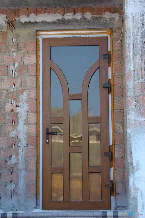 Окно двери алюминиевый пластиковые