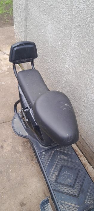 Электроскутьр LEOPARD