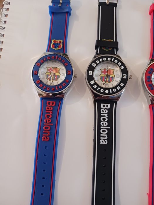 Часовник Barcelona ,Milan, Bayern Munchenn