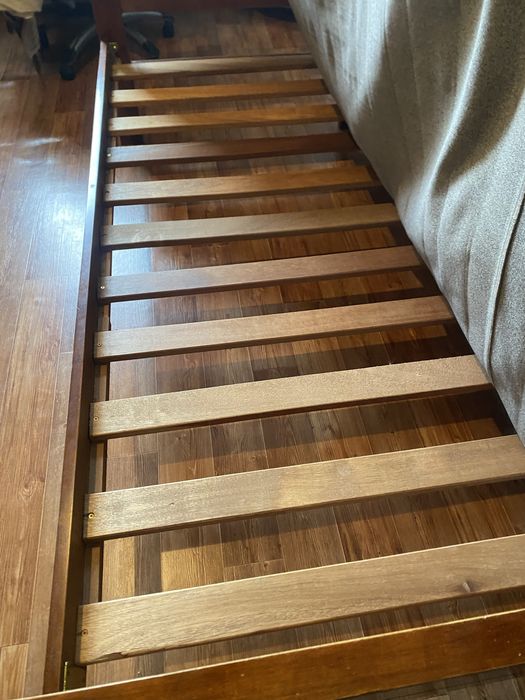 Кровать одноместная