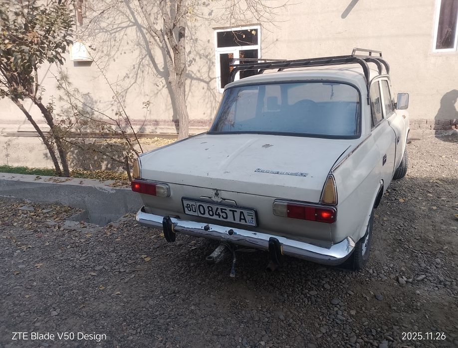 Москвич 412 сотилади