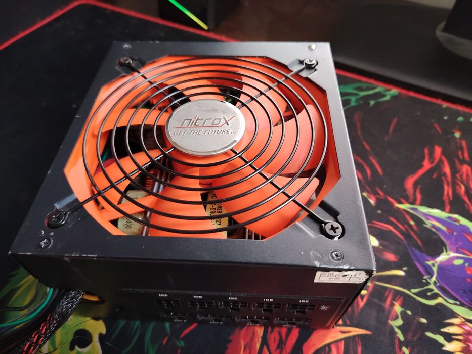 Sursa 900w inter tech