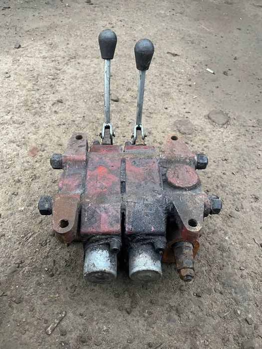 Гидрораспределитель сотилади