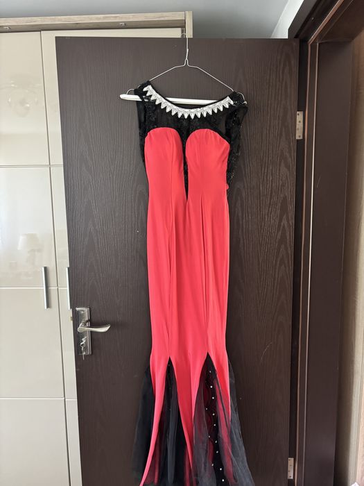 Vand rochite de ocazie