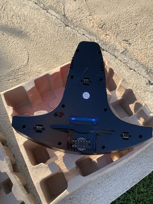 Уред за почистване на легла, матраци, дивани