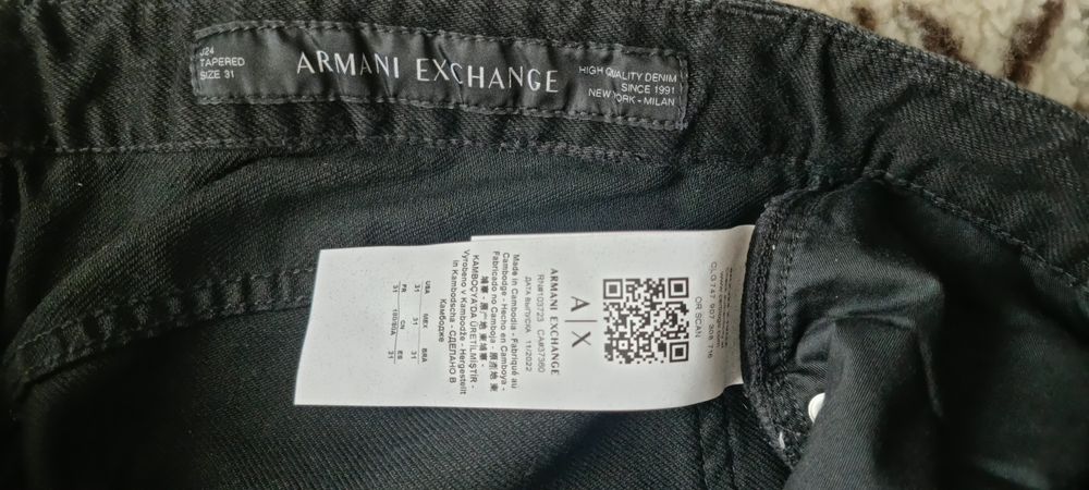 Blugi Armani Exchange