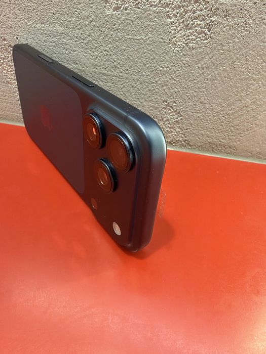 iPhone 17 Pro Blue Titanum– pentru piese/ dezmembrari