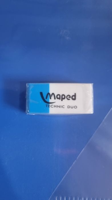 Ластик Maped сине-белая