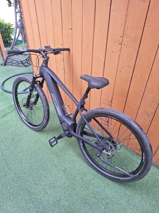 Vand/ schimb bicicleta Electrica CUBE