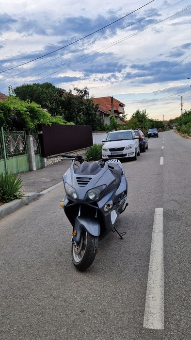 Vand scuter Relox