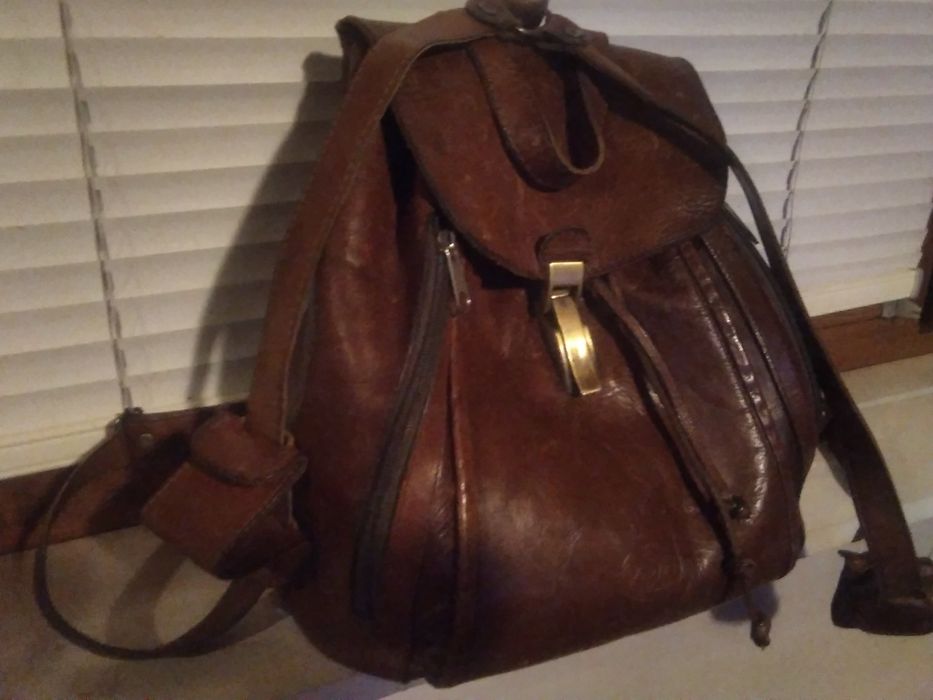 Раница от 100%естествена кожа