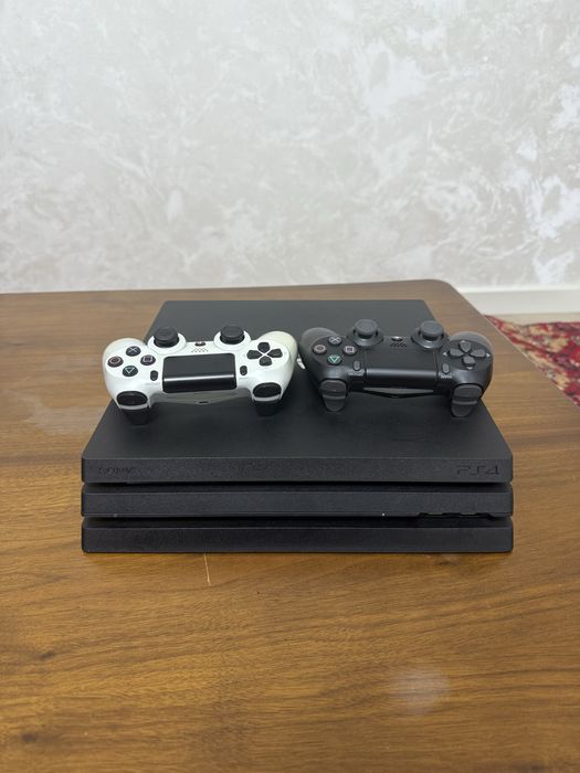 Playstation 4 pro 1tr