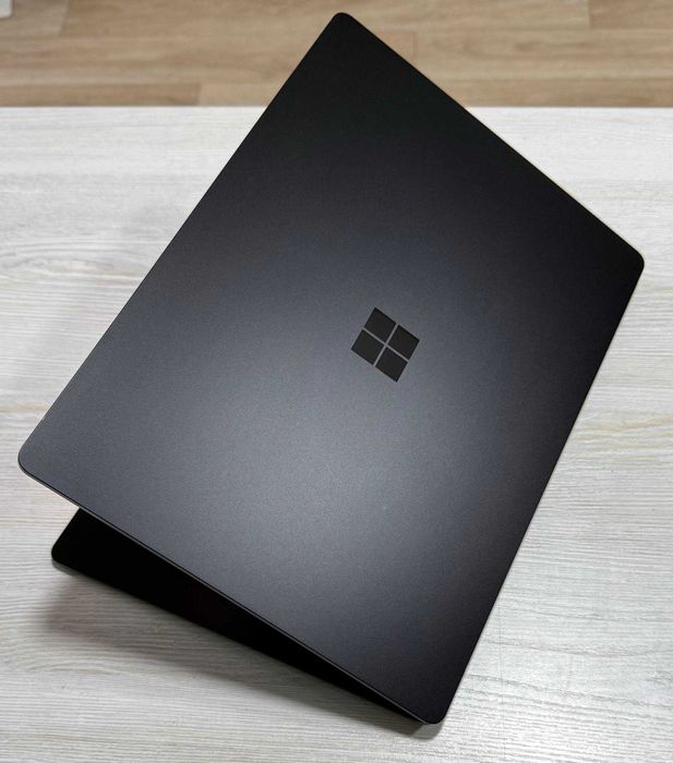 Microsoft Surface 4 BLACK 13.5 2K IPS Sensor I5-1145G7 16GB/512GB NVMe