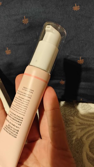 Medicube PDRN pink peptide eye cream