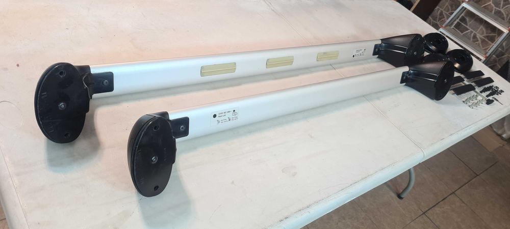 Мазда 2-греди-багажник -thule хонда сивик