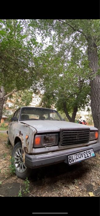Продам ваз 2107 боевая класика