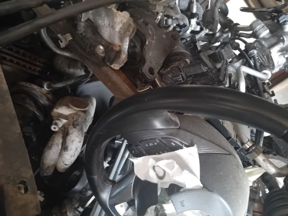 Волан Мазда 3 2014г отличен