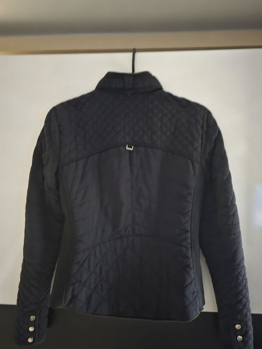 Яке Zara в синьо