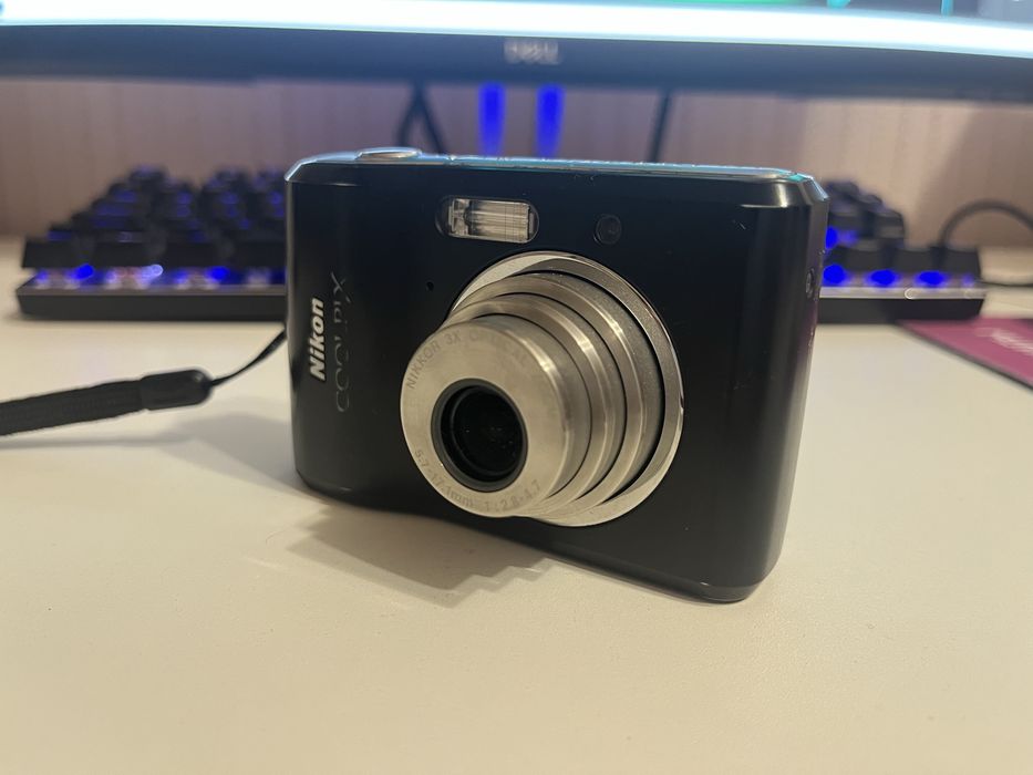 Мыльница Y2K Nikon L16