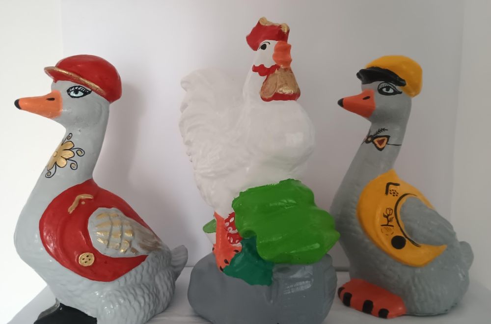 Ornamente de terasă și grădină!