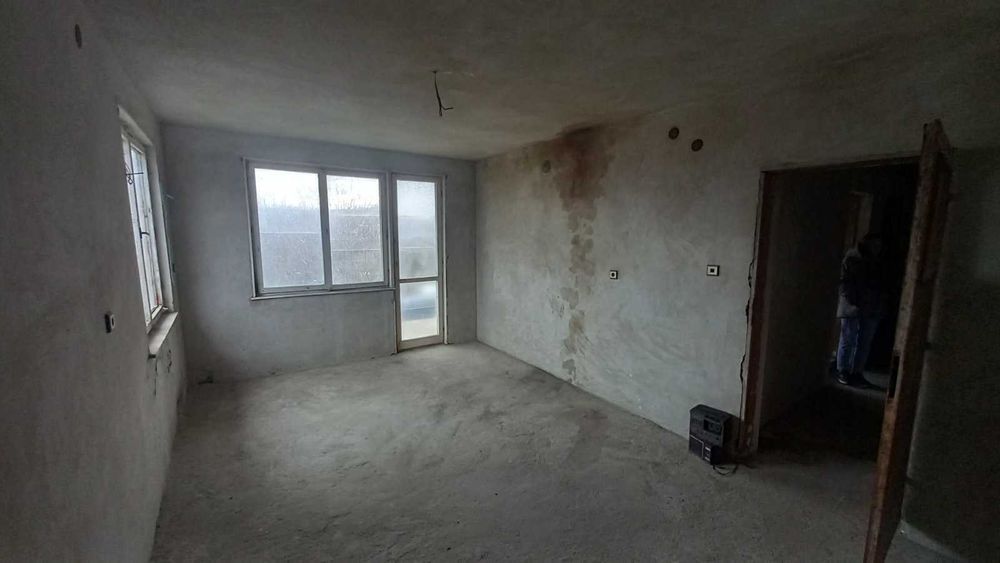 Продава се Къща в с. Дряновец, Област Разград - 150 кв.м за 113 €/кв.м - Снимка #16