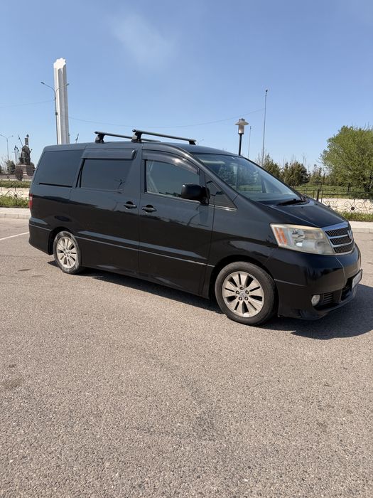 Альфард 3 куб. 2003 год.