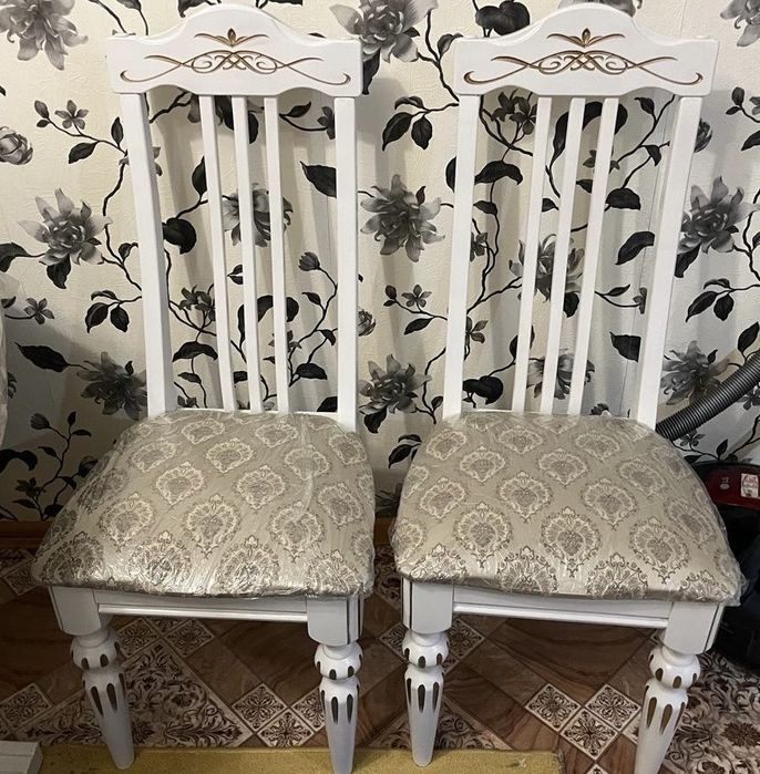 Деревянный Стол, стулья