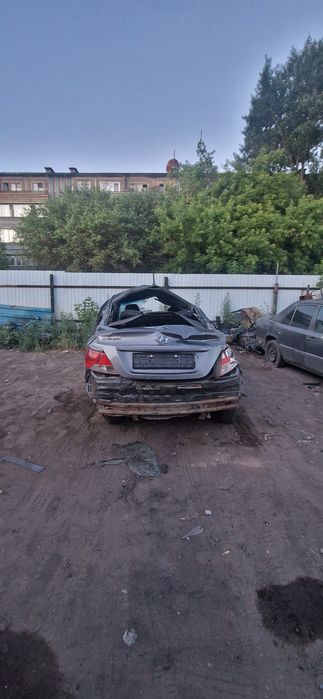 Hyundai accent 2011г