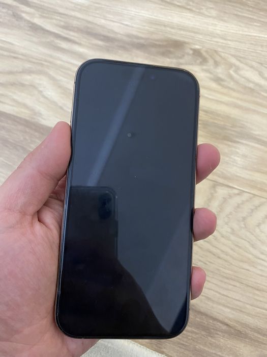 Iphone 16 pro desert