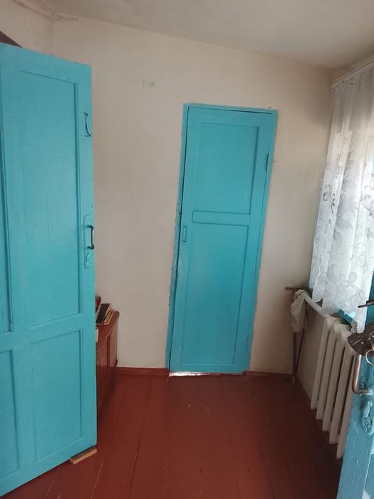 Продам 4хкомнатный дом в центре поселка