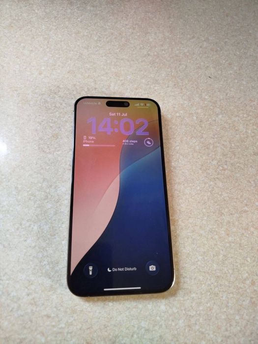 Срочно узимни IPhone 15 Pro Max сотаман. Ёмкость 96%