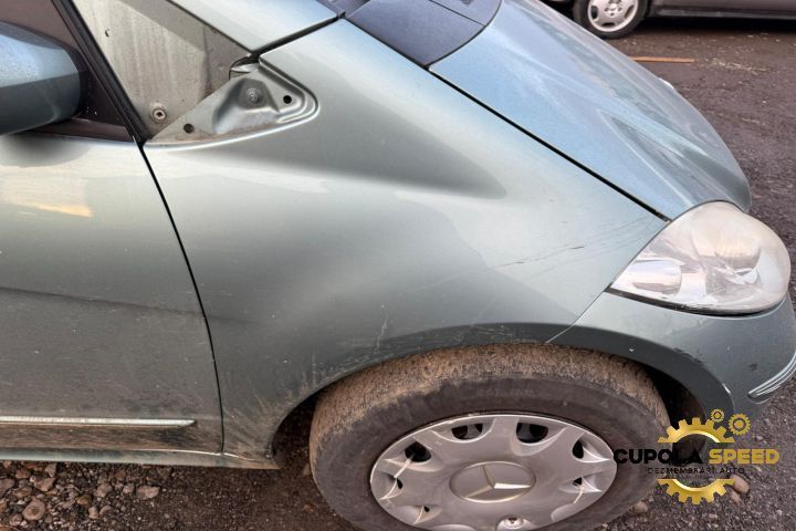 Aripa fata dreapta Culoare Quellblau 958 Mercedes-Benz A-Class W169 [