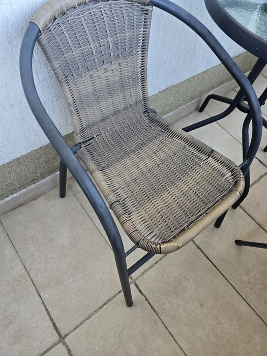 Masa cu scaune terasa - cu pernuțe si încă 1 scaun - 60×70