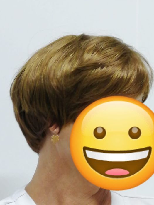 Продам парики темный каштан и пеструшка