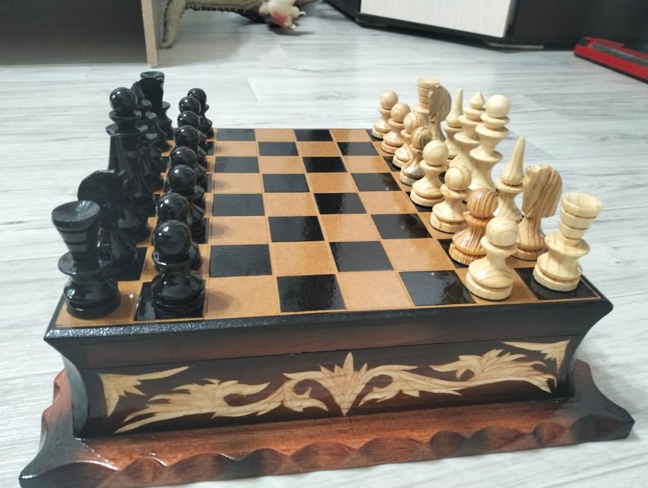 Продается нарды 2в одном